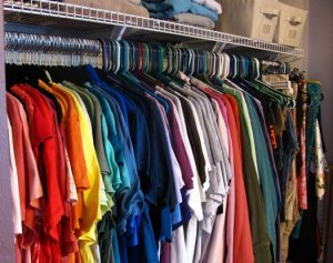 How-To-Buy-Clothes-Wholesale.jpg